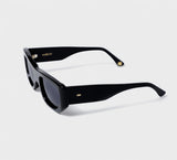 Sombre Élégance – Lunettes de Soleil Imposantes