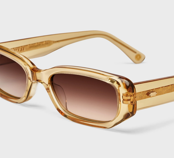 Rayon d’Or – Monture Œil de Chat Élégante