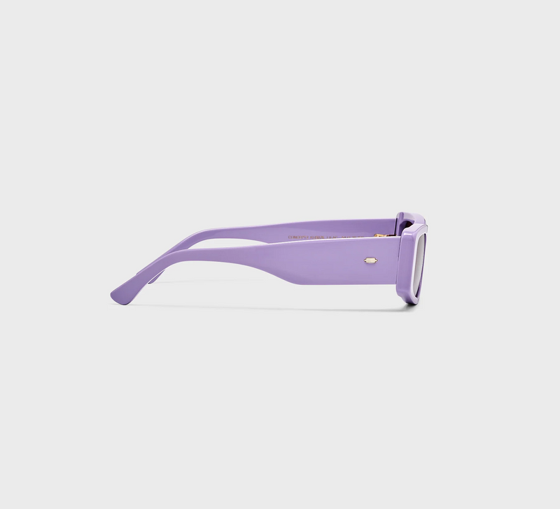 Féline Violette – Monture Élancée